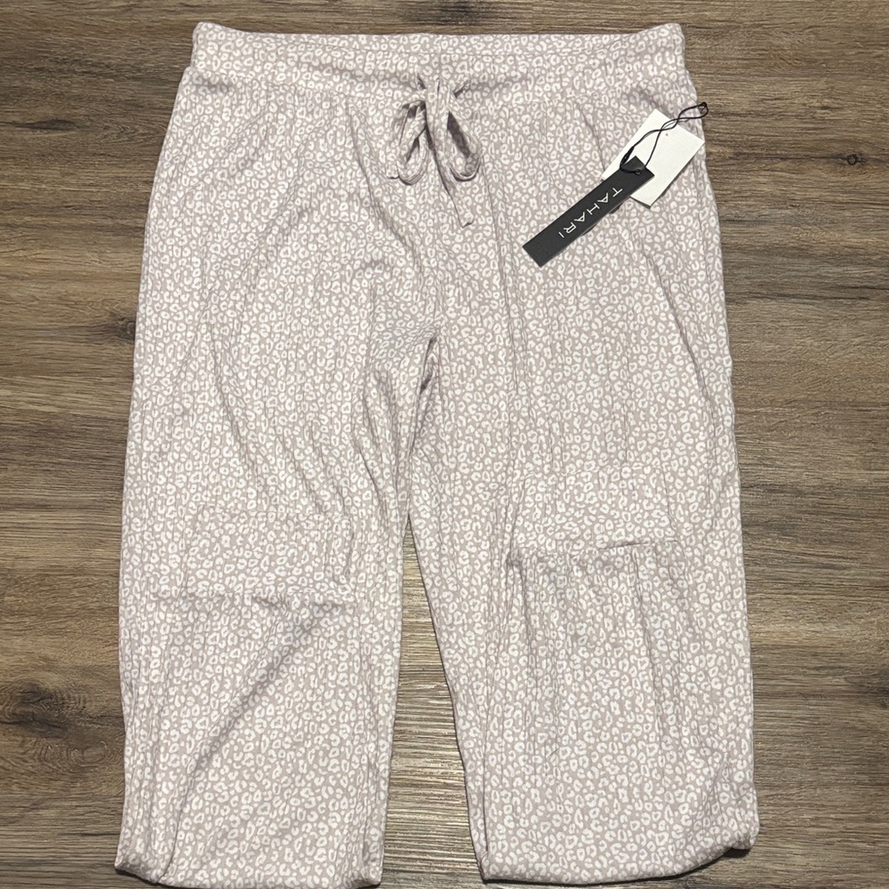 Women’s TAHARI Pink Leopard Print Lounge Pants